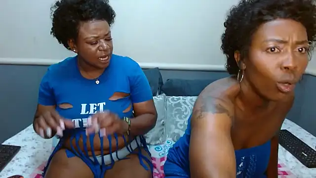 SlutyAngelxxx webcam