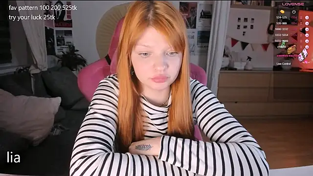 lil_lia webcam