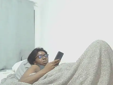 Sexxybella27 webcam