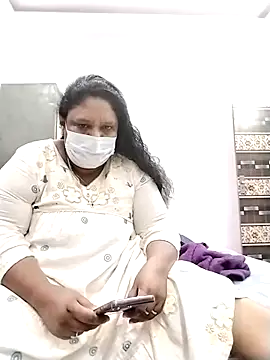 Pushpavathi_78 webcam