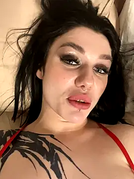 MaeveMoon webcam