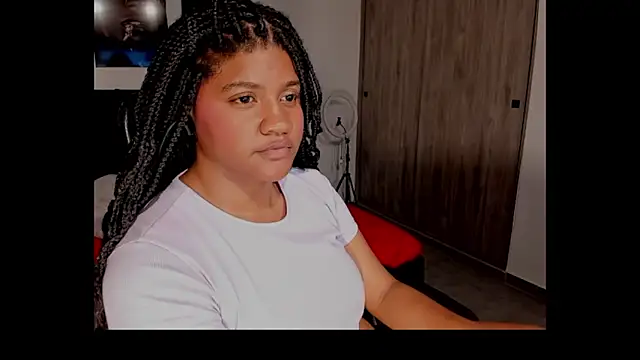 ZahraRose webcam