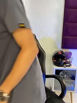 AdrianRinaldi webcam