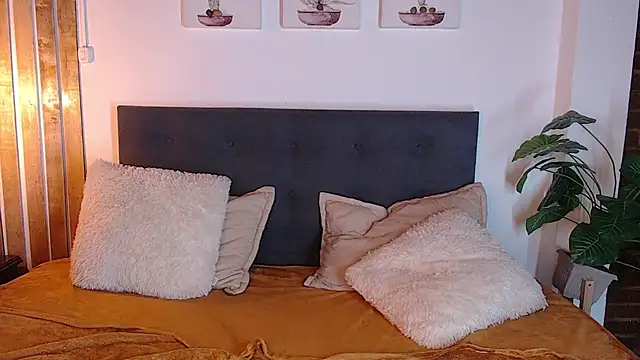 natybloom webcam