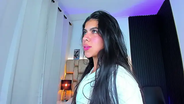 little_sophie18 webcam