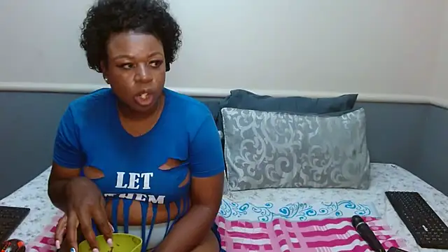 SlutyAngelxxx