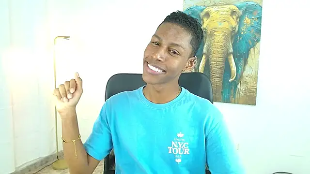 maiki18_ webcam