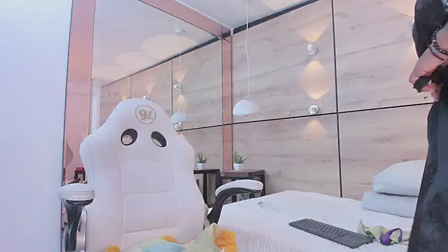 martina_touss webcam