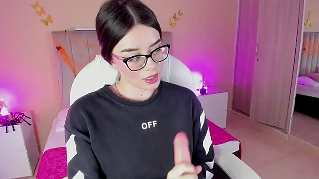 Charlotte_Olsen_ webcam