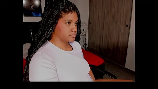 ZahraRose webcam