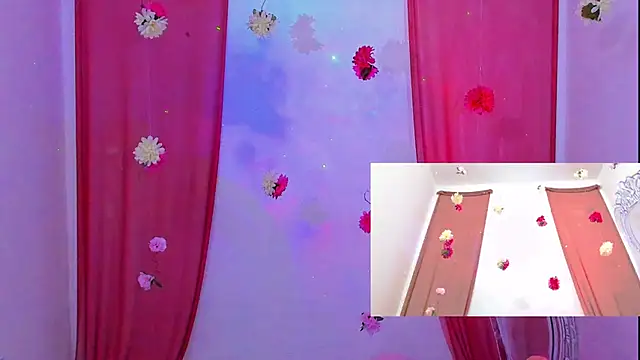 ScarletMedusa webcam