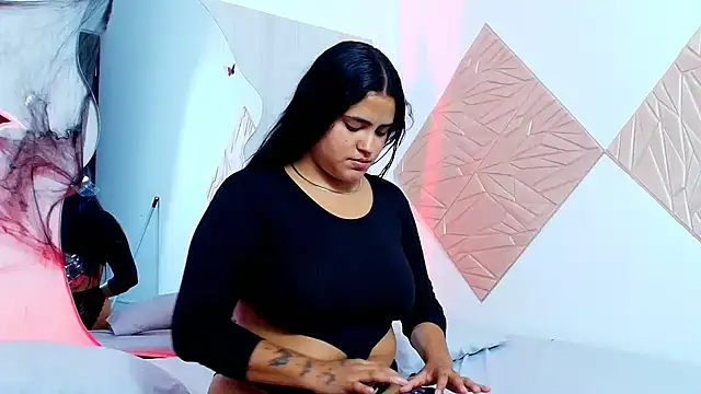 Selenegomezz webcam