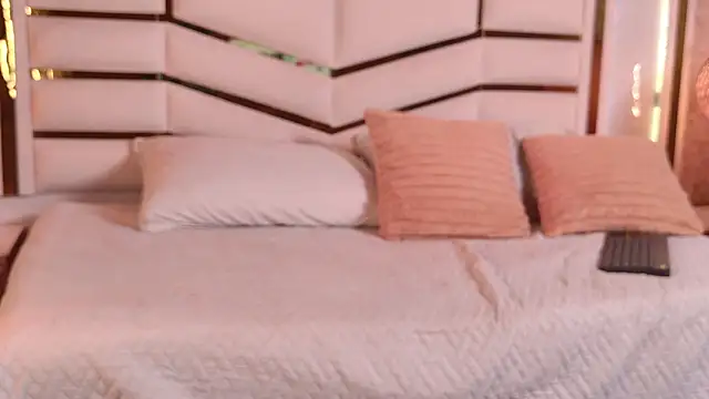 Black_barbie25 webcam