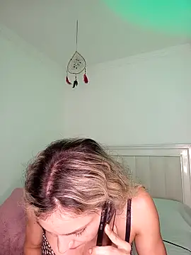 ASHLEY_BLAIR webcam