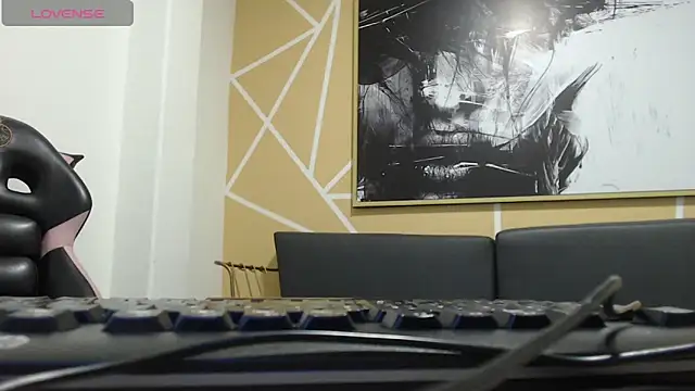 Ey_im_simone webcam