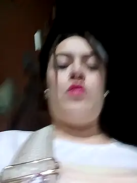 Lesly_10- webcam