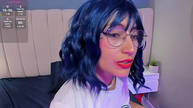 naty_bush webcam