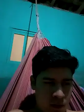 Travieso_loco9 webcam