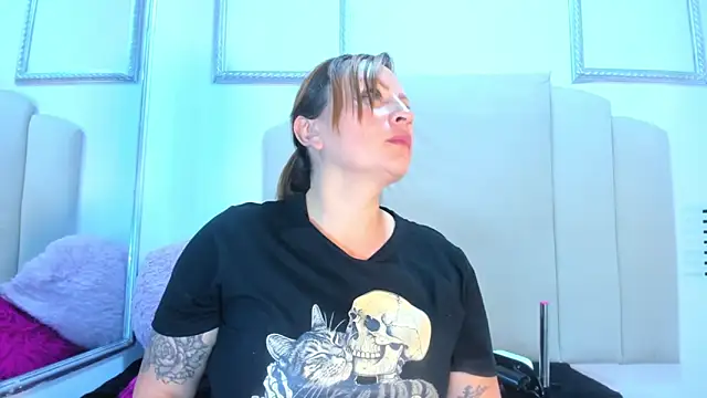 Grettel-ramirez webcam