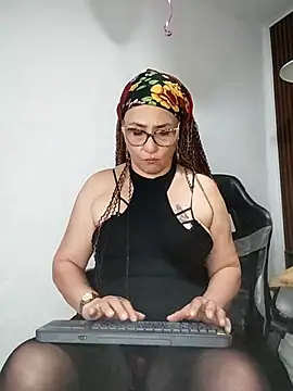 Cailinmilf webcam