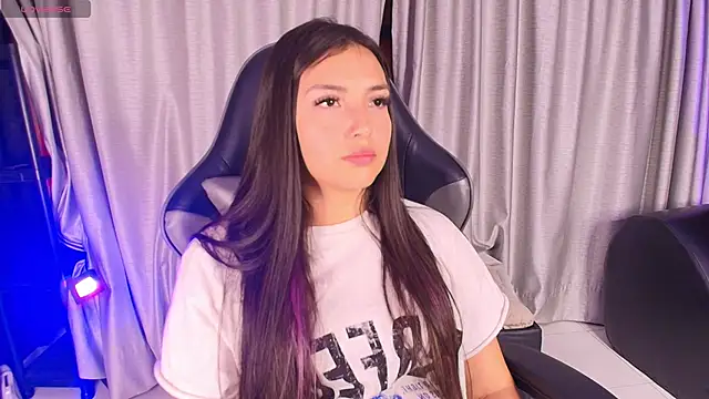 Adaara_Rey webcam