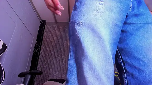 John_Apolo1 webcam