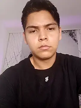 Asta_Black webcam