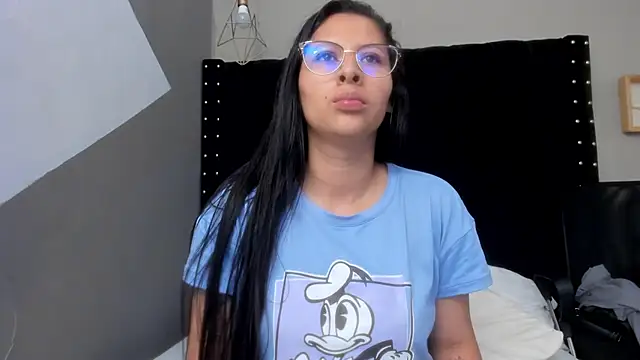 Sofi_collins1 webcam