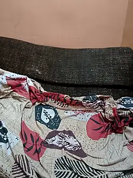 divya_bharti (F young) - Want buy sexy dick for personal use