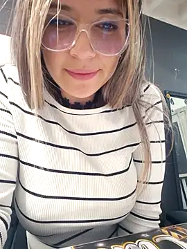Isabella_Varella webcam