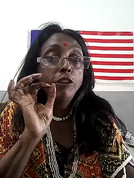 mamakarma1403 webcam