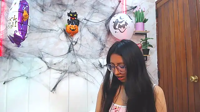 VioletxBloom webcam