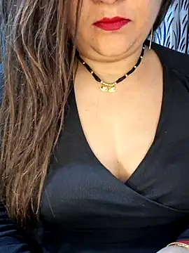 indian-hotmilfs webcam