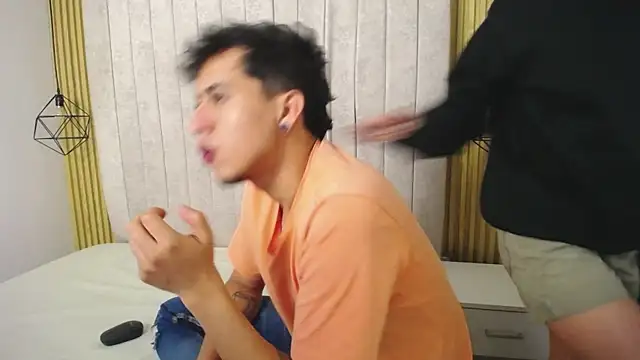jakeyariana (Ask my age) - DONT STOP GUYSSSS SO VERY HORNYSSS