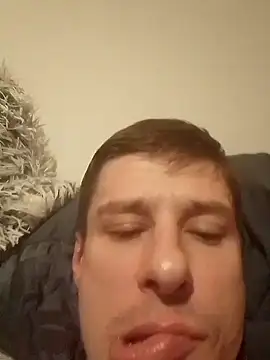 OioiJajaTJStrongKutasen webcam