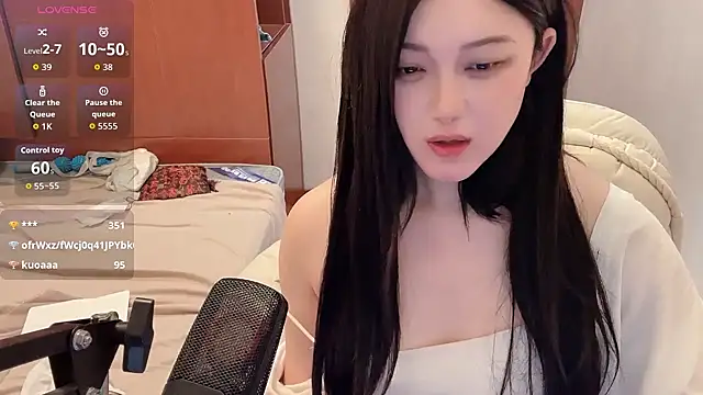 xiaolu8 (F young) - 新人开播，多多关照。特写奶头