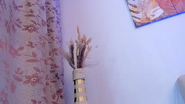 Leoo_Miller webcam