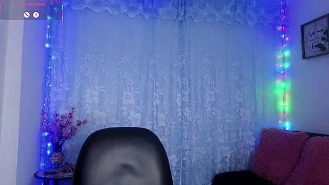 Cleohot999 webcam