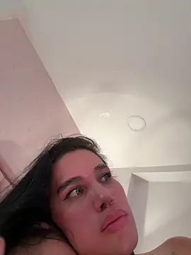 Bella__Wood
