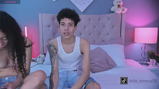 Joe_And_Emma webcam