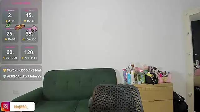 HOTBLACKANDWHITE2 webcam