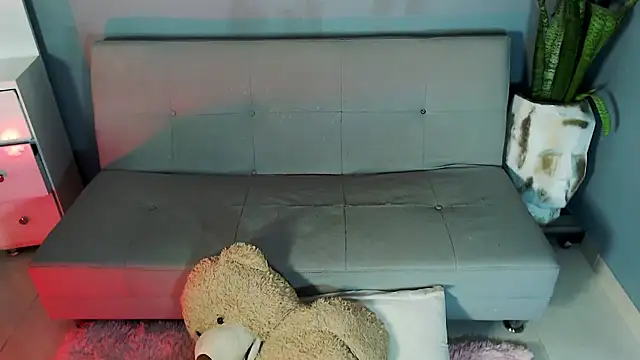 zoey-fox webcam