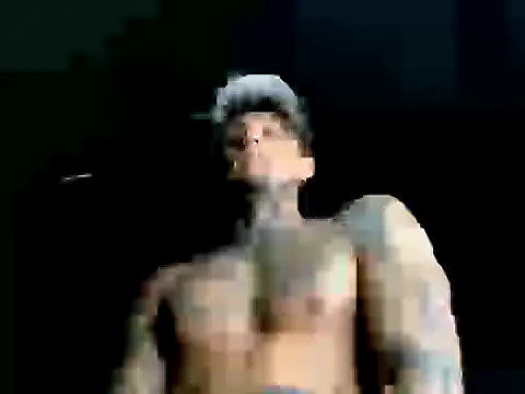 Molotov_Explosive webcam