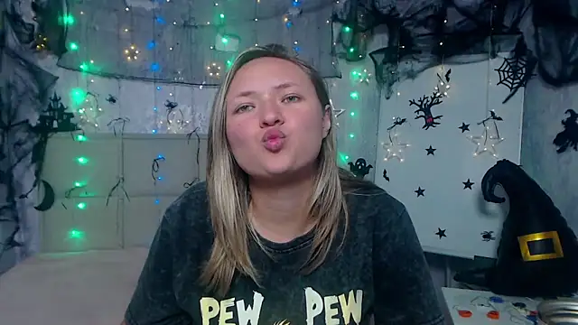SallyVerda webcam
