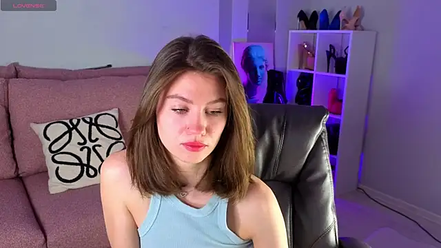 Selena_grey_ webcam