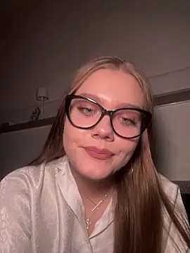xSlavicDollx webcam