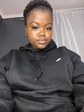 hornyxladie (F teen) - clit play