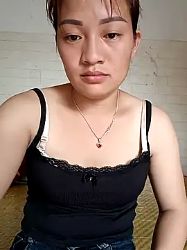 Emi123_ webcam