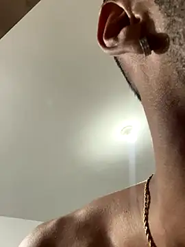 Yiinyang69 webcam