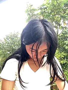 LylyOx9
